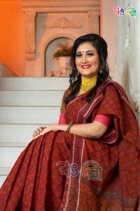 New Vegetable Dye with Maroon and Matching Color Saree With Blouse Piece