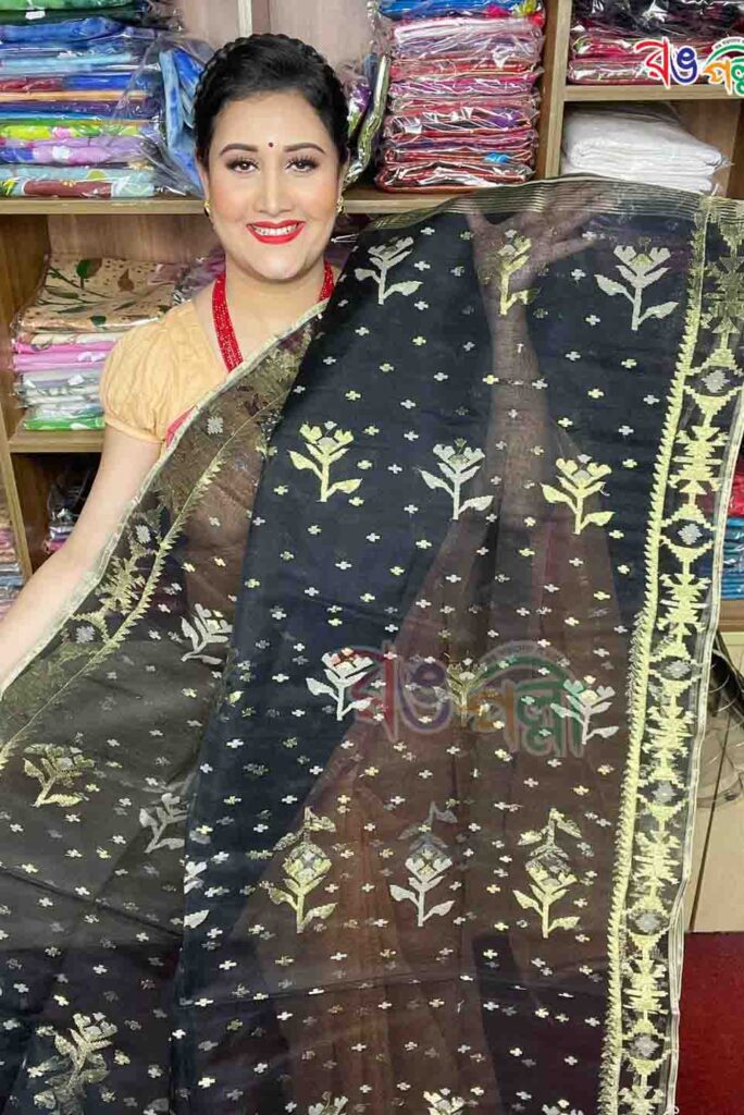 Dhakai Jamdani Saree